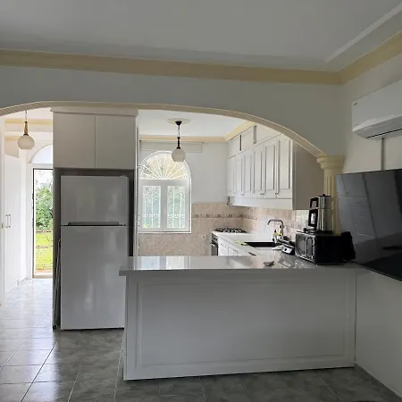 ヴィラ Mete 3 Icmeler Daily Weekly