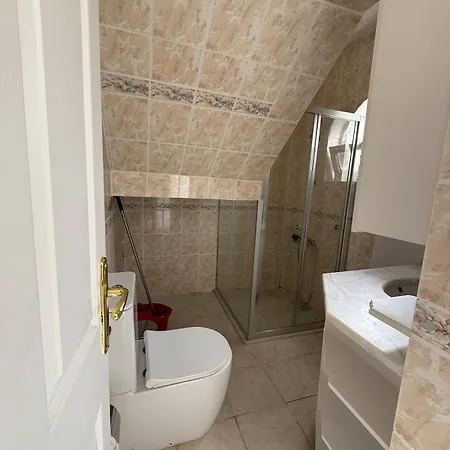 Mete 3 Icmeler Daily Weekly ヴィラ *