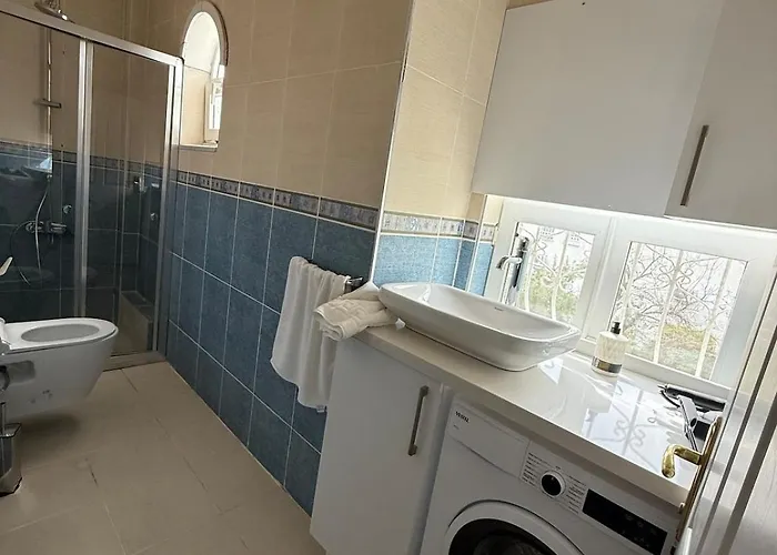 Mete 3 Icmeler Daily Weekly Villa