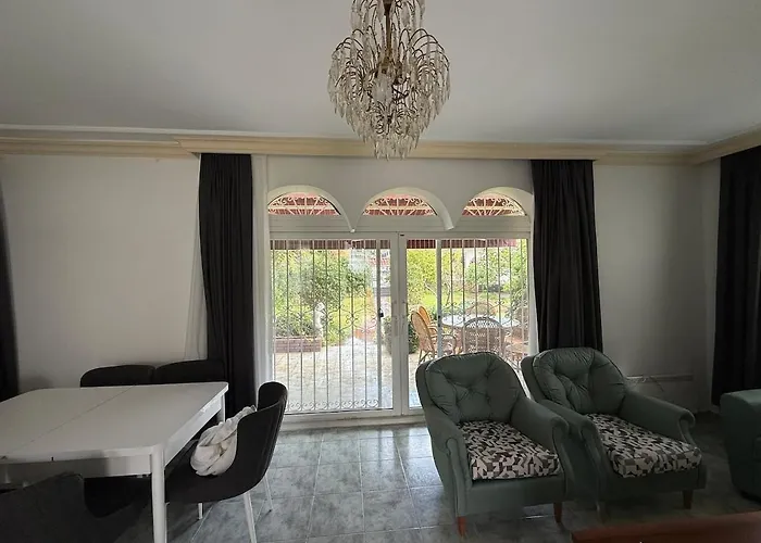 Mete 3 Icmeler Daily Weekly Villa Marmaris